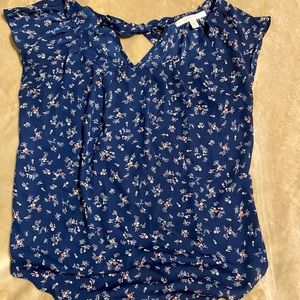 Cute silk top with open on back